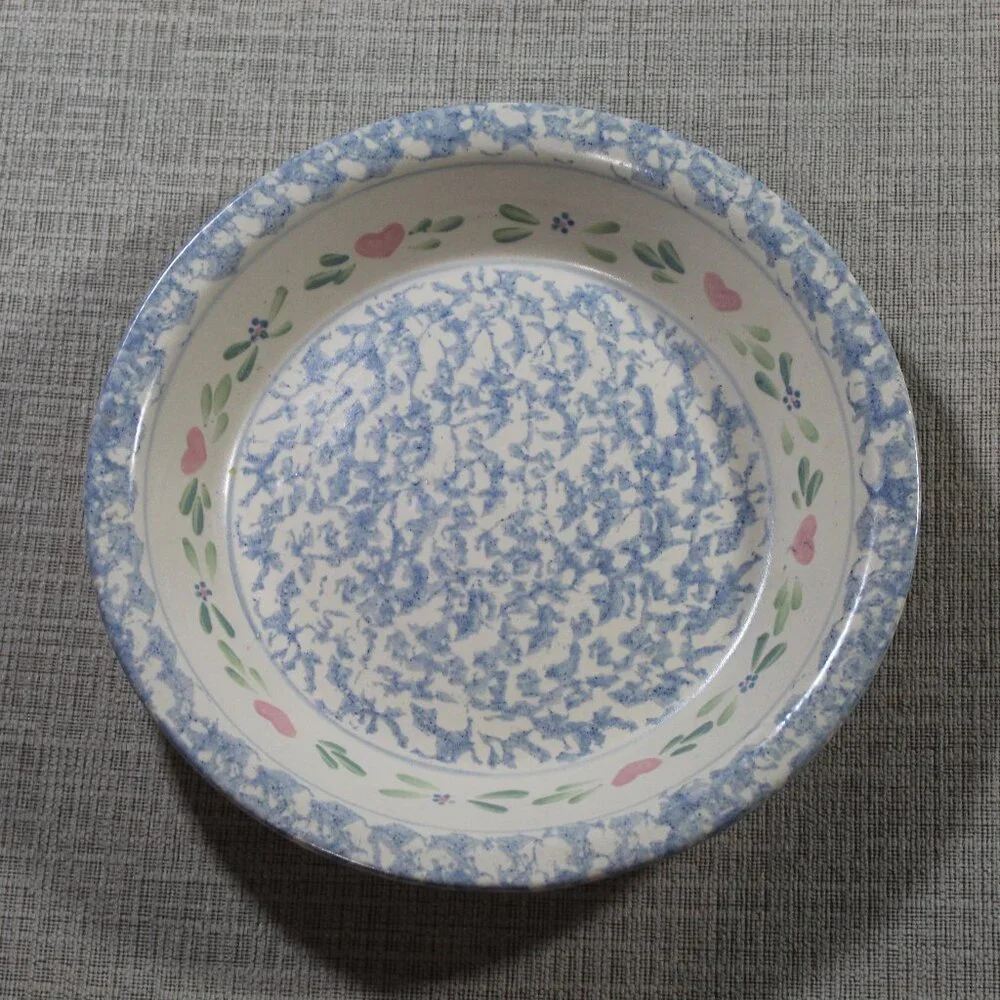 Vintage Pottery Pie Plate, Sponge Paint Stencil Design